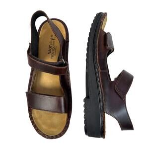 Naot Karenna Sandals Womens 9-9.5 EU 40 Buffalo Leather Adjustable Straps Cork